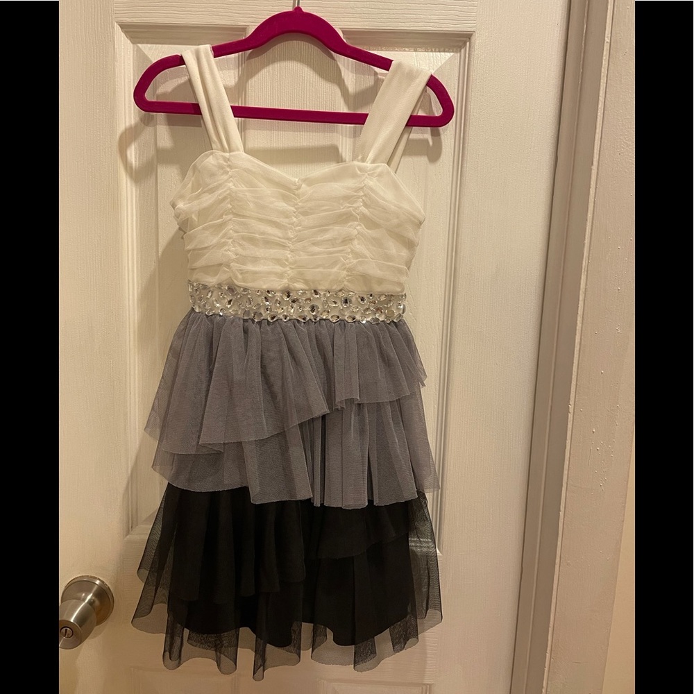 Beautiful Dress for any ocasión